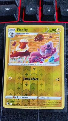 Flaaffy  056/189  (reverse) Uncommon Sword & Shield: Darkness Ablaze