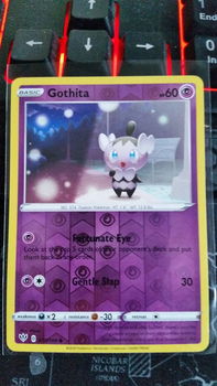 Gothita 073/189 (reverse) Common Sword & Shield: Darkness Ablaze - 0