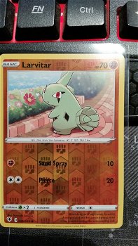 Larvitar 086/189 (reverse) Common Sword & Shield: Darkness Ablaze - 0