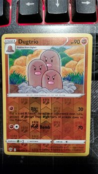 Dugtrio 085/189 (reverse) Uncommon Sword & Shield: Darkness Ablaze - 0