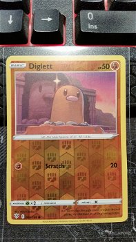 Diglett 084/189 (reverse) Common Sword & Shield: Darkness Ablaze - 0