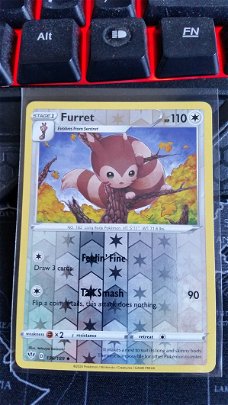 Furret  136/189  (reverse) Common Sword & Shield: Darkness Ablaze