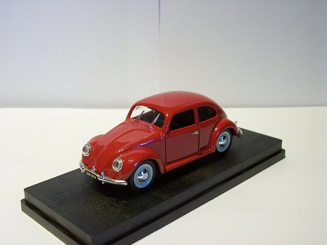 1:43 Rio 88 Volkswagen Kever 1949 donkerrood - 2