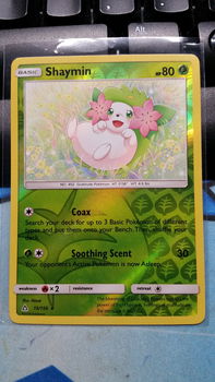 Shaymin 15/156 Holo (Reverse) Sun & Moon: Ultra Prism - 0