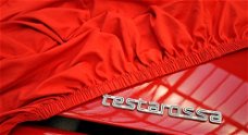 Stretch hoes Autohoes voor Ferrari ln zwart en ROOD ! 