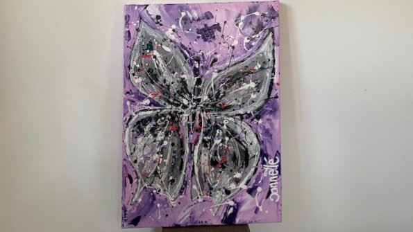 Vlinder moderne kunst ( paarse achtergrond) - nr. 1