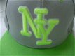 HIP HOP New York pet XL 60 cm. - 1 - Thumbnail