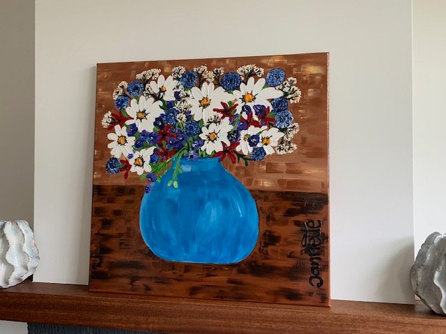 Blauwe vaas met bloemen “ kunst” - Afbeelding 2