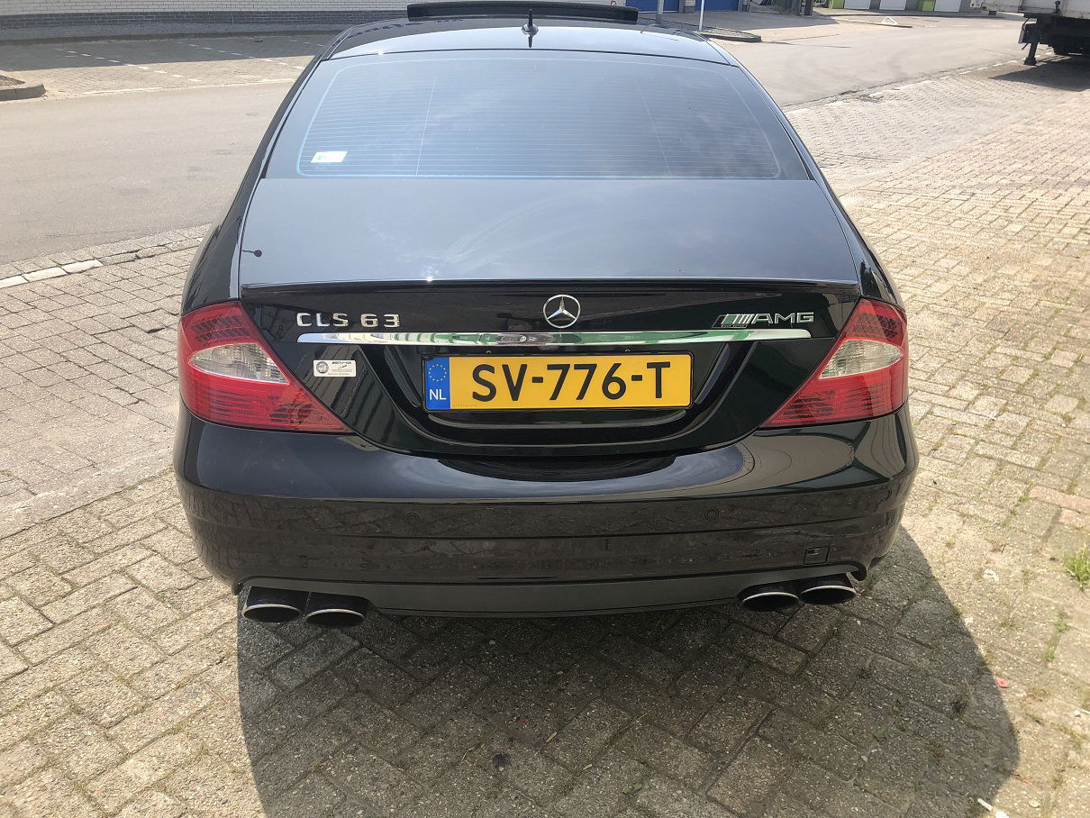 Unieke CLS 63 AMG in nieuwstaat met aantoonbaar 70000 km - Afbeelding 5