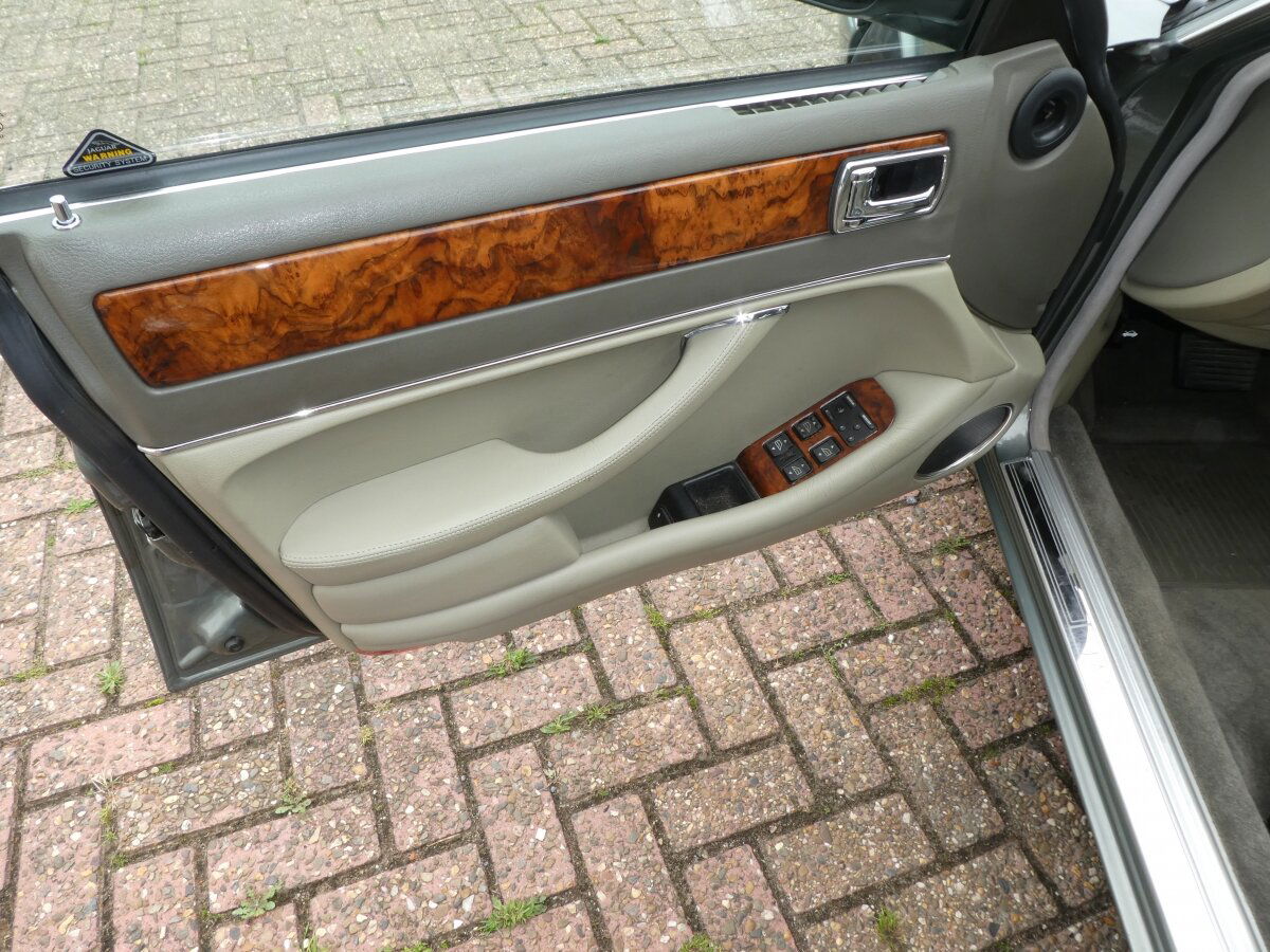 Jaguar 1 Eigenaar 96000Km - Afbeelding 6