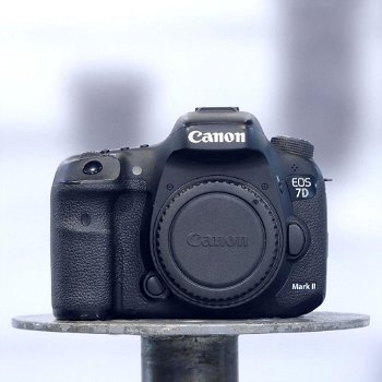 2772 ✅ Canon EOS 7D Mark II - 0