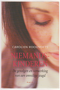 Carolien Roodvoets: Niemandskinderen - 0