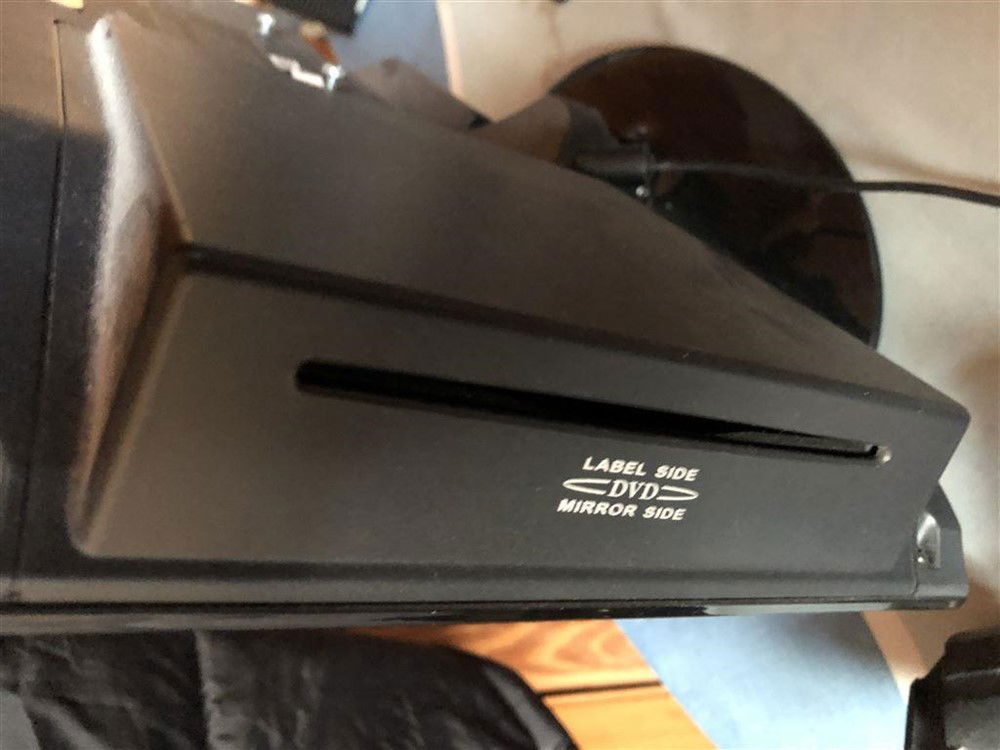 LED Televisie met ingebouwde DVD speler - Afbeelding 2