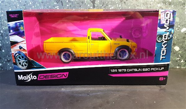 Datsun 620 pick up 1973 geel 1:24 Maisto - 3