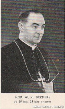 Prent Mgr. W. M. Bekkers 25 jaar priester - 0