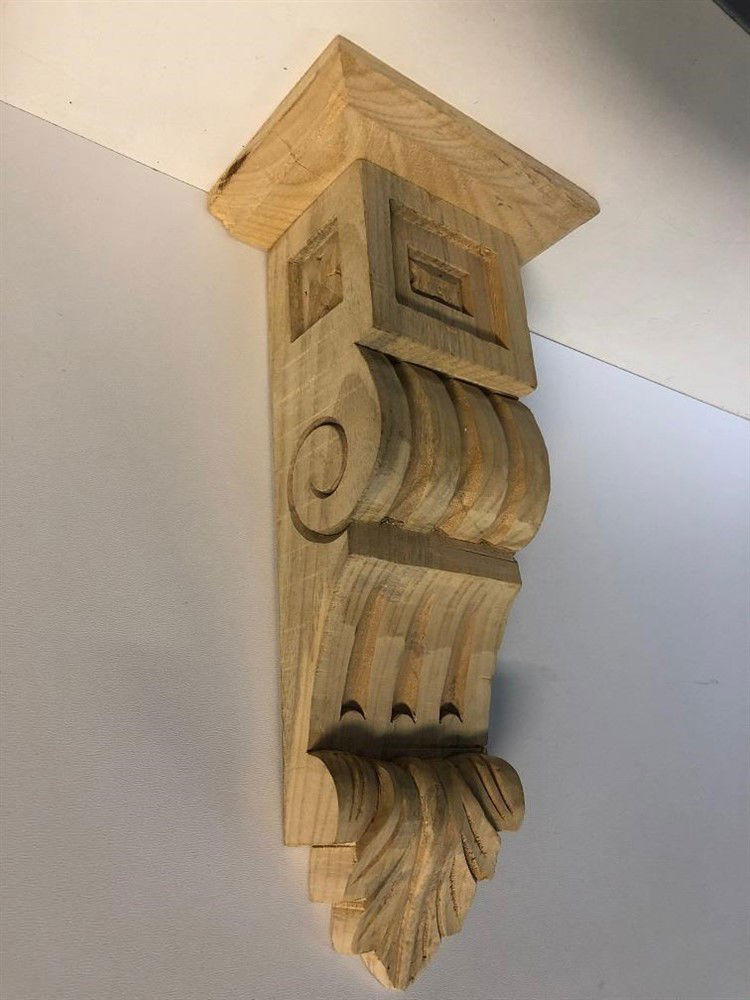 wandconsole met de hand gesneden uit hout, zeer fraai! - nr. 1
