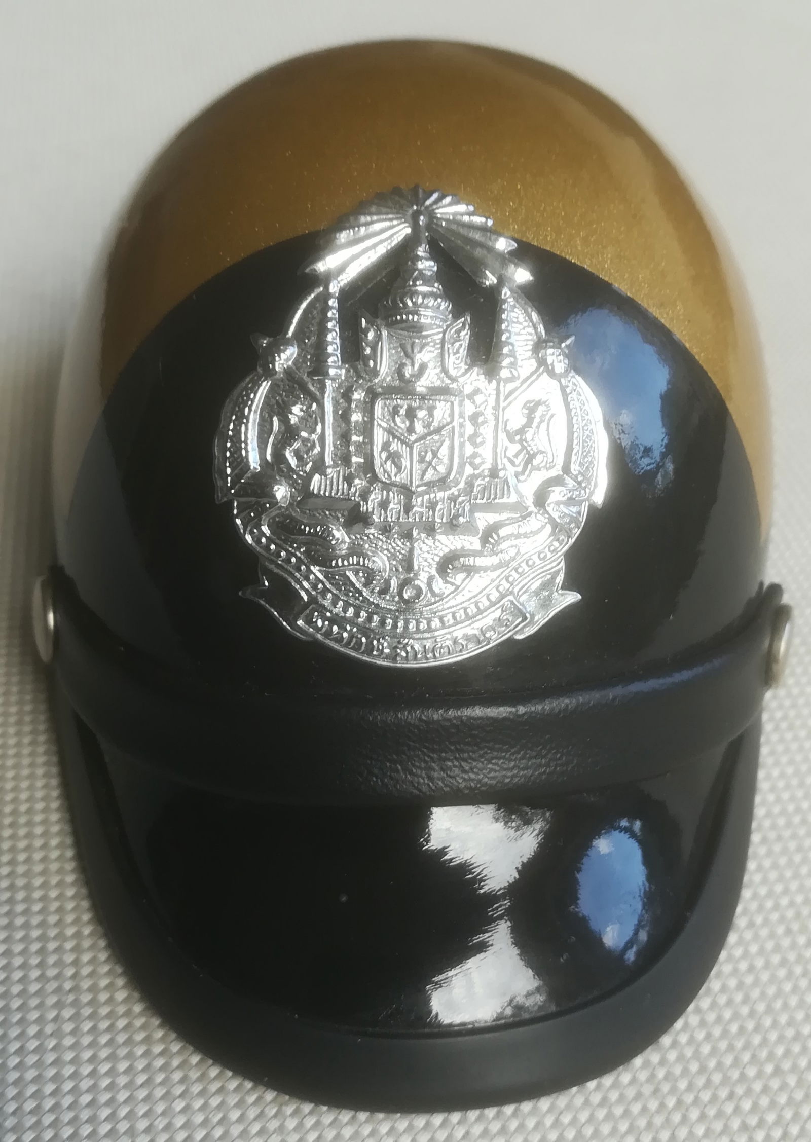 Politie helm Thailand motoragent - nr. 1
