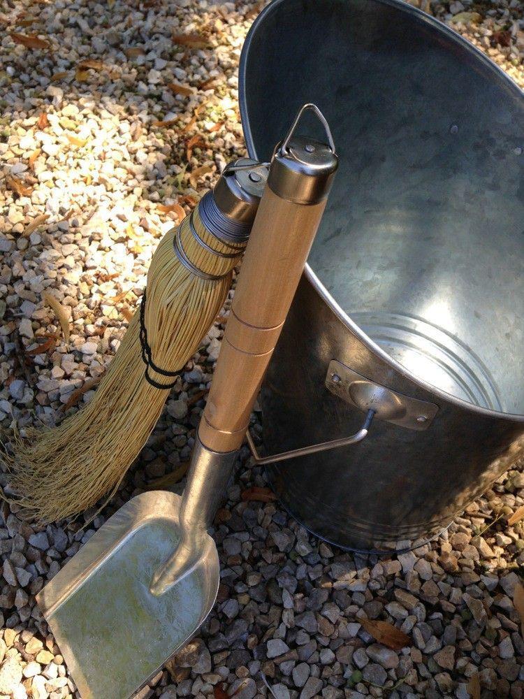 1 emmer van zink met schop en bezem - Afbeelding 2