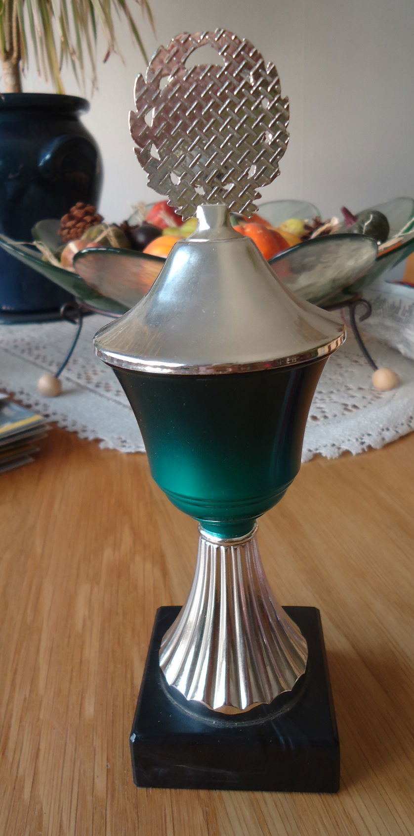 Te koop prijzenbeker van Sportprijzen Tiel (hoogte: 21,5 cm) - Afbeelding 8