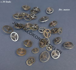 = Uurwerkonderdelen = old stock =43161