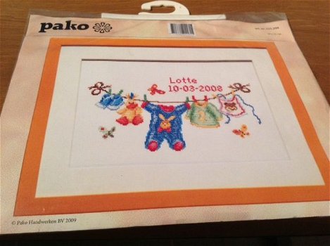 Pako ,geboorte borduurpakket - 0