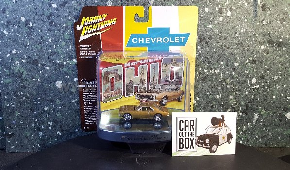 First Chevrolet Camaro 1:64 J. Lightning - 2