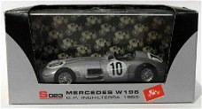 1:43 Brumm S023 Mercedes W196 G.P. 1955 F1 UK #10 Fangio