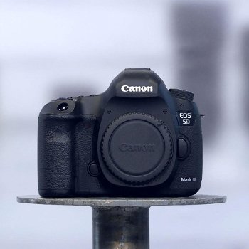 Canon EOS 5D Mark III nr. 2860 - 0