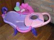 Poppenbad badje met diverse toebehoren - met dit set is de kleine poppenmoeder zeker in haar schik - 0 - Thumbnail