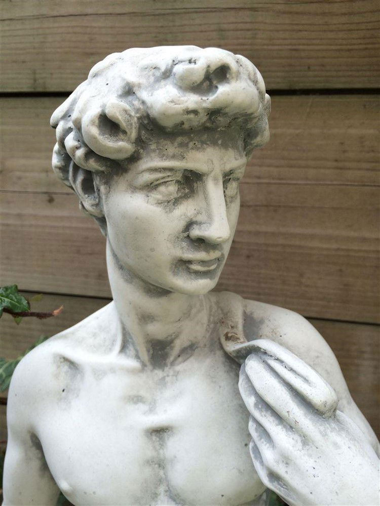 Beeld vol steen van de bijbelse figuur David - Afbeelding 3