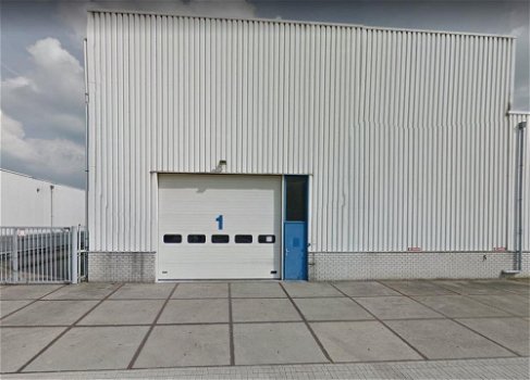TE HUUR 2x 150m² bedrijfsruimte bedrijfshal magazijnruimte Lichtenvoorde - 0