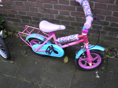 Kinderfietsje met zijwieltjes - 0