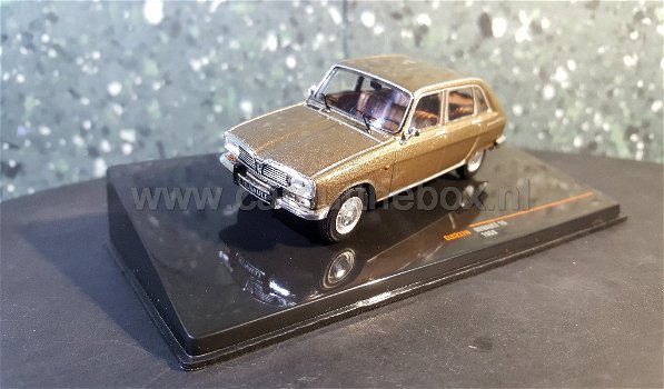 Renault 16 1969 bruin 1:43 Ixo - 1