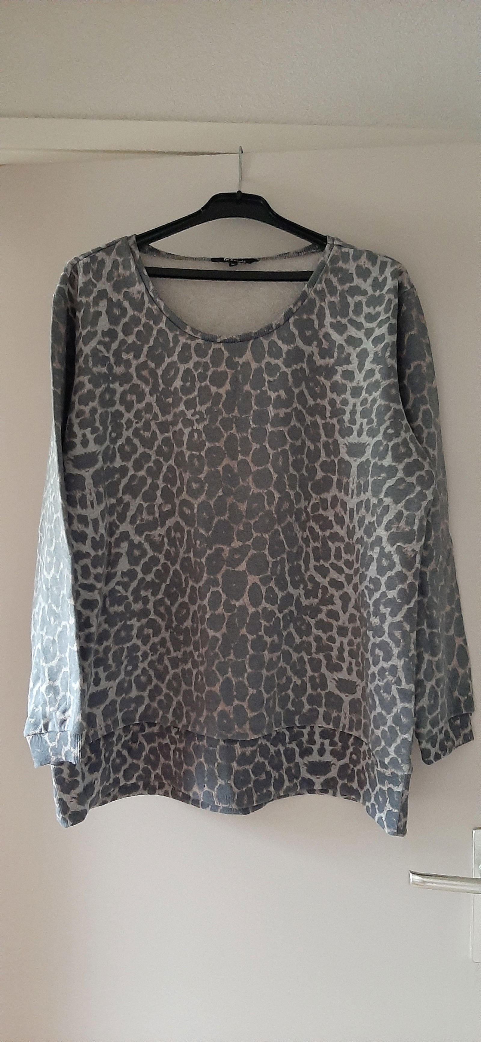 Luipaardprint sweater XL - Afbeelding 2