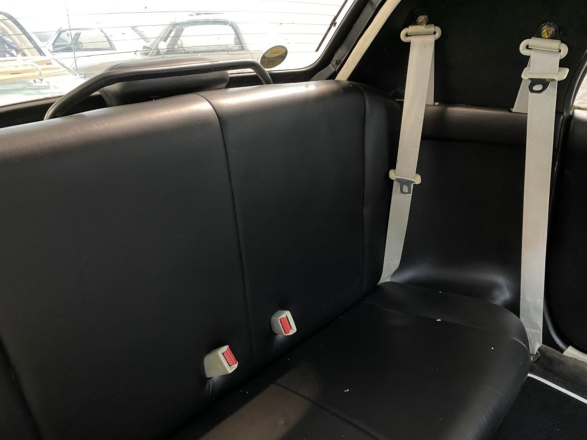 Hele mooie Nissan Figaro in brons Metallic met nieuw zwart dak - Afbeelding 2