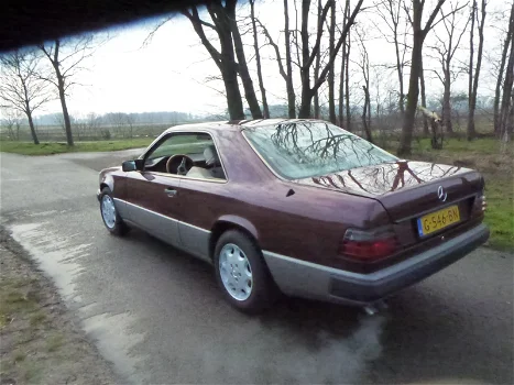 Mercedes w124 300CE...1987...TOPSTAAT...volleder...geen roest! - 2