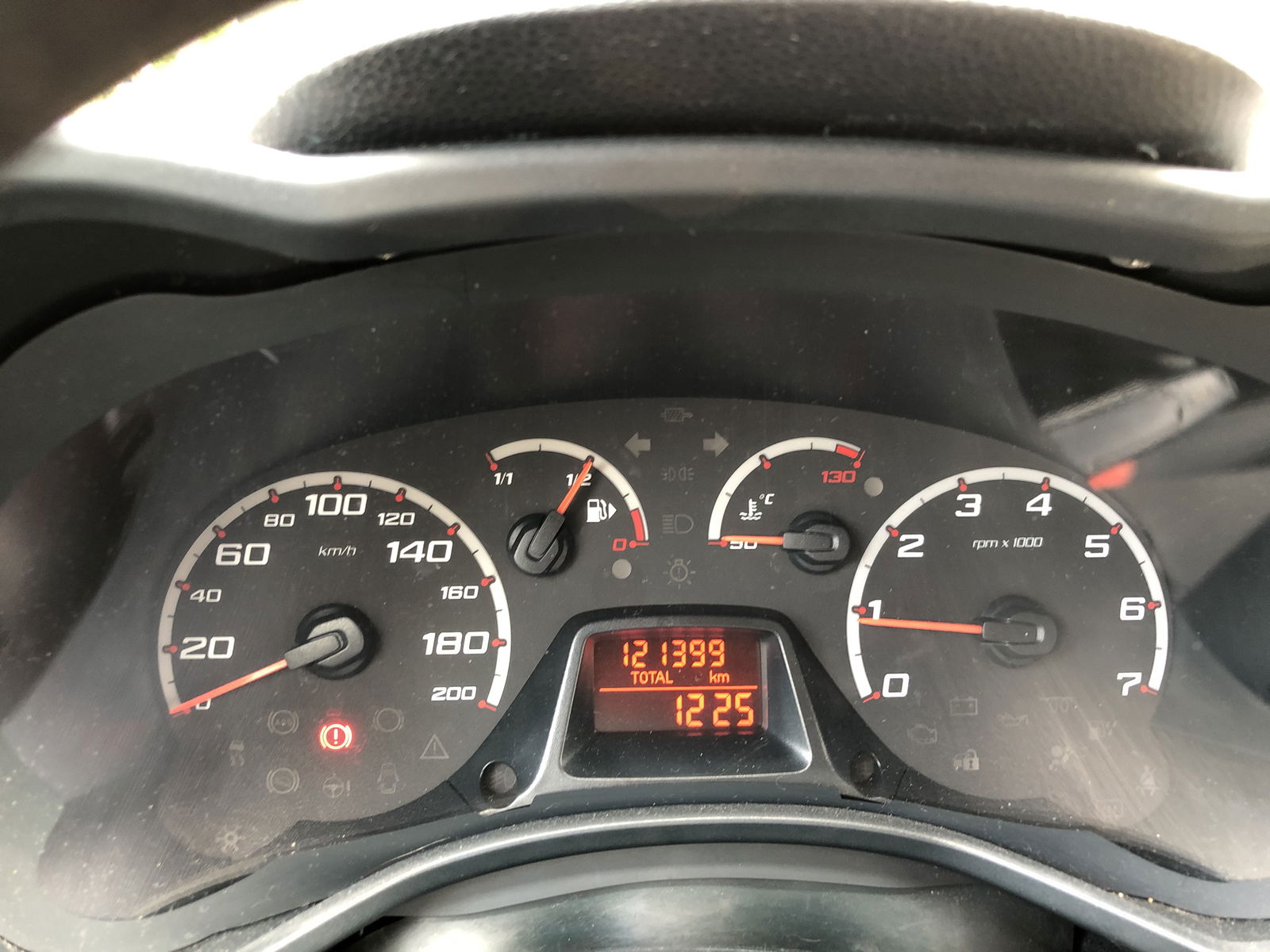 Ford Ka 1.2 TITANIUM 92DKM BJ 2009 ( APK: 06/10/2021 ) - Afbeelding 6