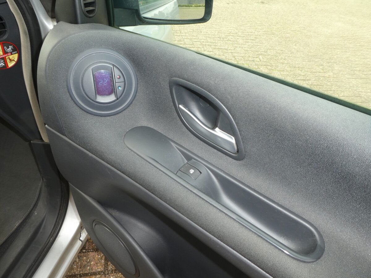 Renault Espace Navi/Airco - Afbeelding 8