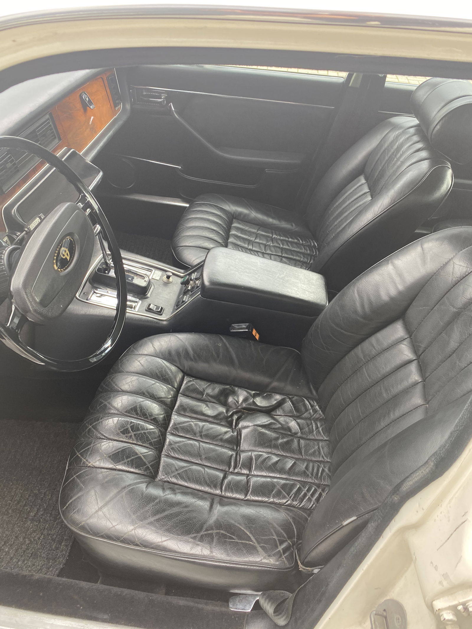 Daimler Sovereign 4.2 van 1978 Origineel Nederlands geleverd - Afbeelding 8