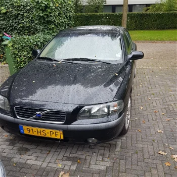 Volvo S60 2.4 edition 140PK Cruise Clima trekhaak 2001 zwart nw apk gratis winterset - 0