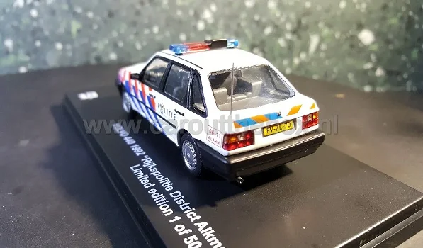 Volvo 440 1992 Politie Alkmaar 1:43 Triple 9 - 2