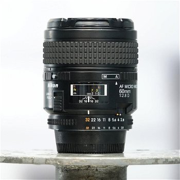 Nikon 60mm 2.8 D Micro AF 60 nr. 2910 - 0