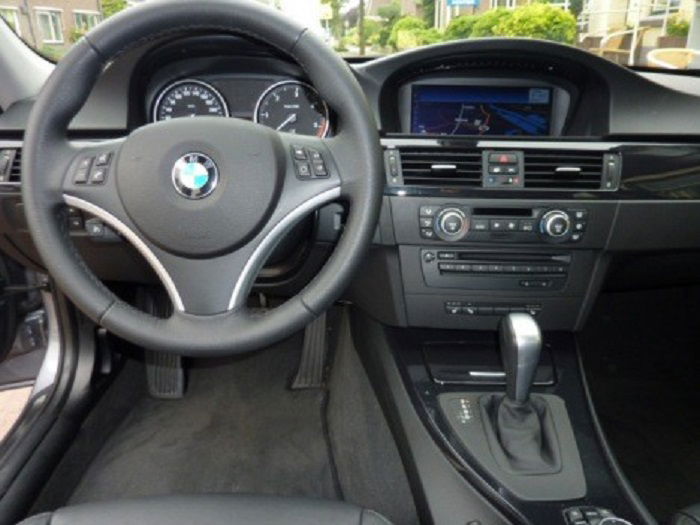 BMW 3-serie 325 D 3.0 Executive automaat - Afbeelding 4