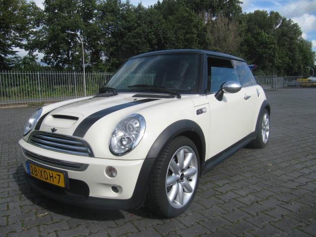 MINI Cooper S Coupe 1.6 3DRS. - nr. 1