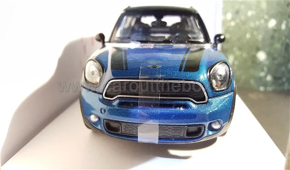 Mini Cooper S Countryman R60 blauw 1:24 Rastar - 2