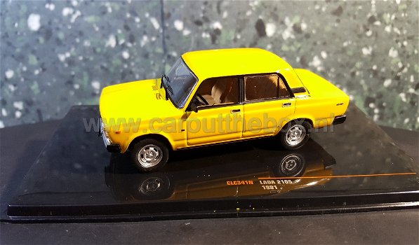 Lada 2105 1981 geel 1:43 Ixo - 0