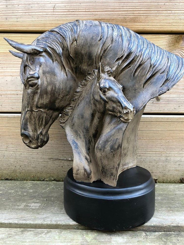 Sculptuur van paard met veulen-woodlook-paard - Afbeelding 2