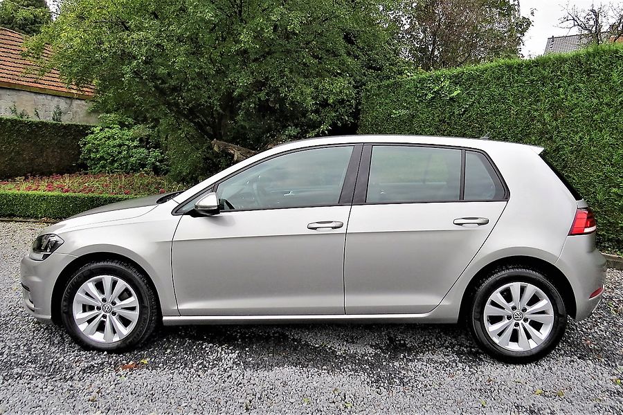 Volkswagen Golf 1.0i Trendline Automaat - 02 2018 - Afbeelding 2