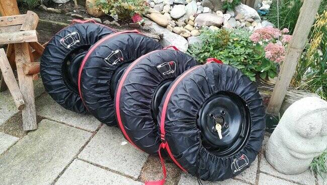 Te Koop 4 stuks Continental winterbanden op stalen velg. - Afbeelding 7