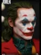 Queen Studios Joker Statue 1/3 Joaquin Phoenix Joker Premium - 2 - Thumbnail